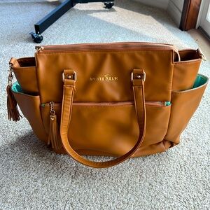 “WHITE ELM, GEMINI CONVERTIBLE BACKPACK - COFFEE BROWN”